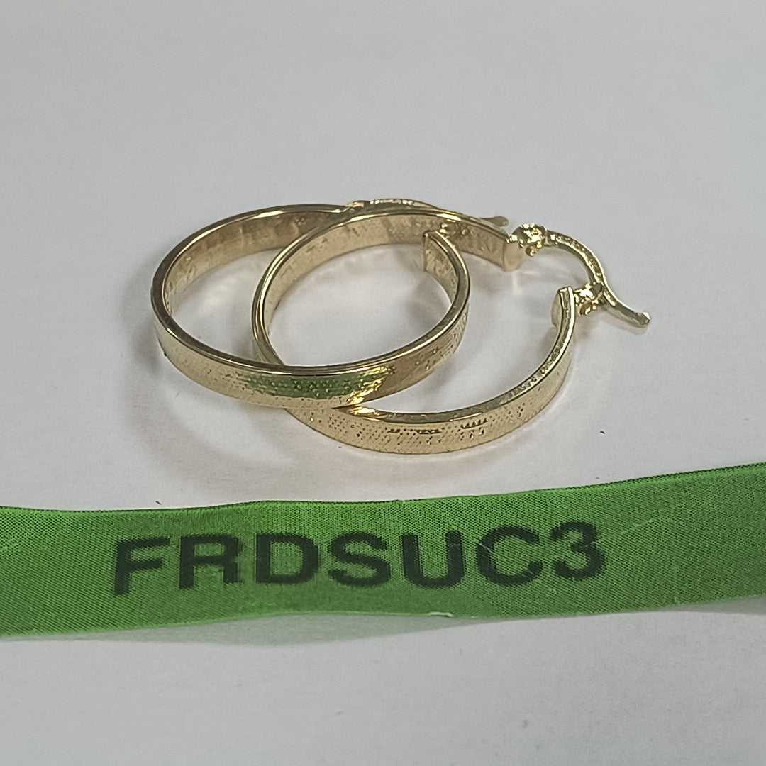 ARETES ARRACADAS TROQUELADA 14K 2.6 GR (NUEVO)