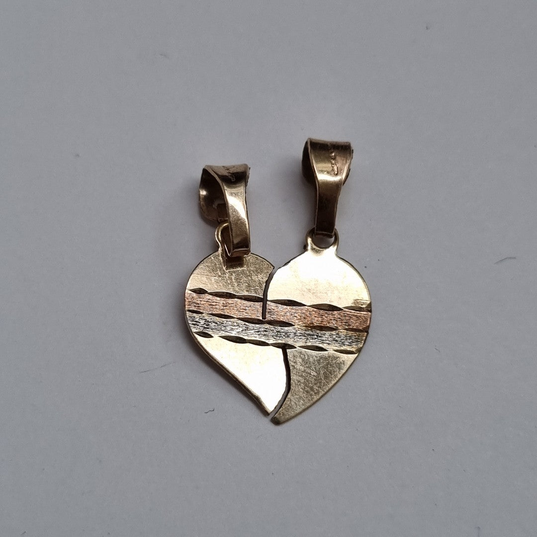 DIJE ORO 10 K 0.7 GRMS (SEMINUEVO)