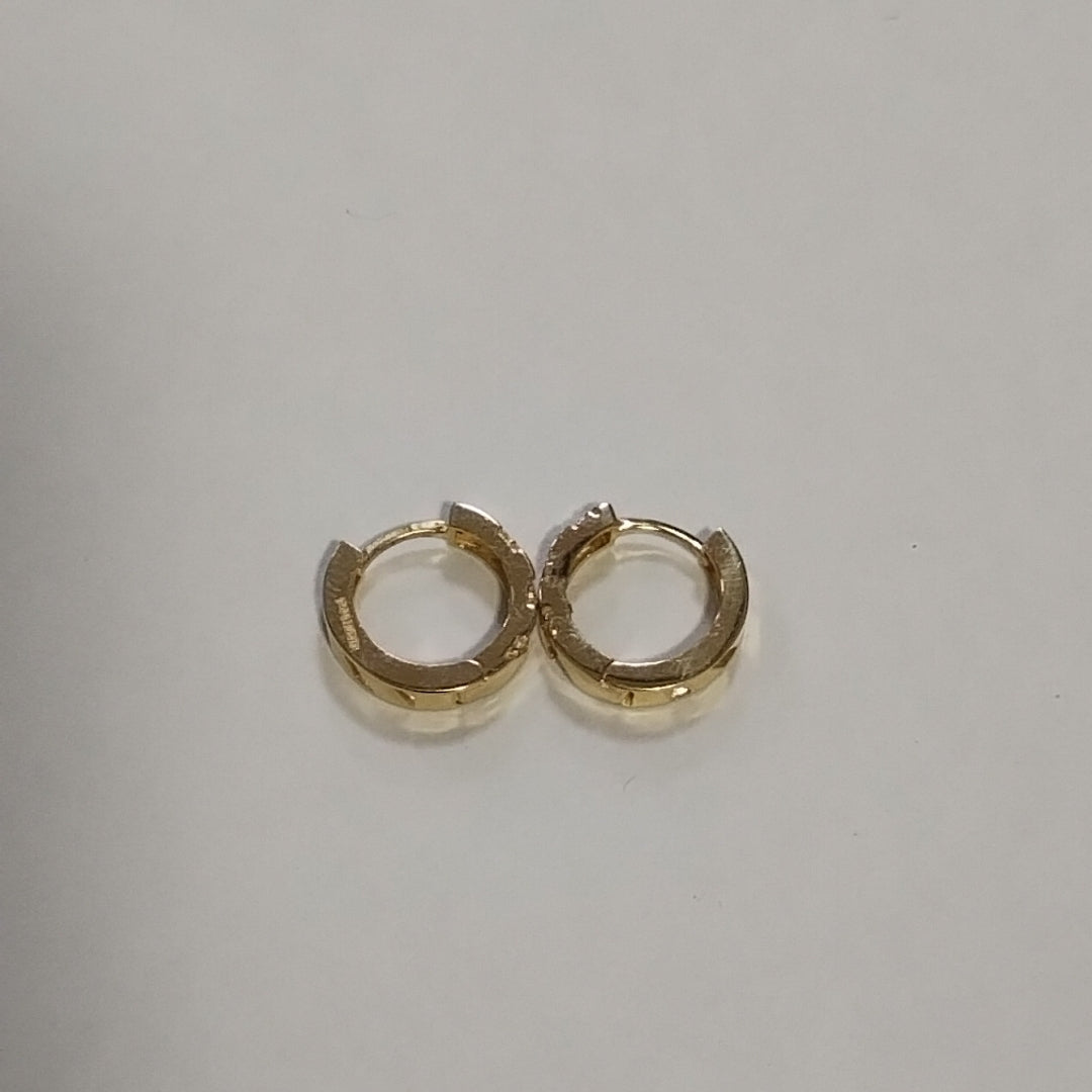ARETES HUGGIES CON CIRCONIAS 14K 2.3 GR (NUEVO)