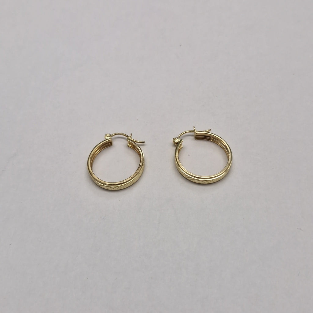 ARETES ARRACADAS LABRADAS 10K 2.2 GR (NUEVO)