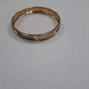 PULSERA RIGIDA ORO 10 K 7.8 GRMS (SEMINUEVO)