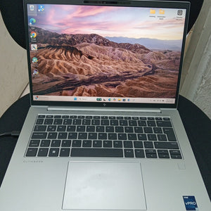 LAPTOP HP ELITEBOOK 840 G10 (2024) 512 GB SSD 16 GB RAM (SEMINUEVO)