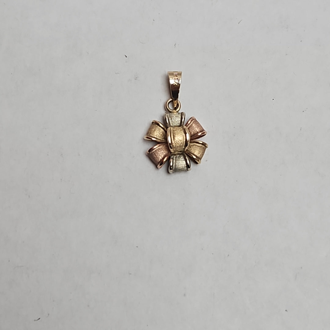 DIJE ORO, ORO COMBINADO 10 K 1.3 GRMS (SEMINUEVO)
