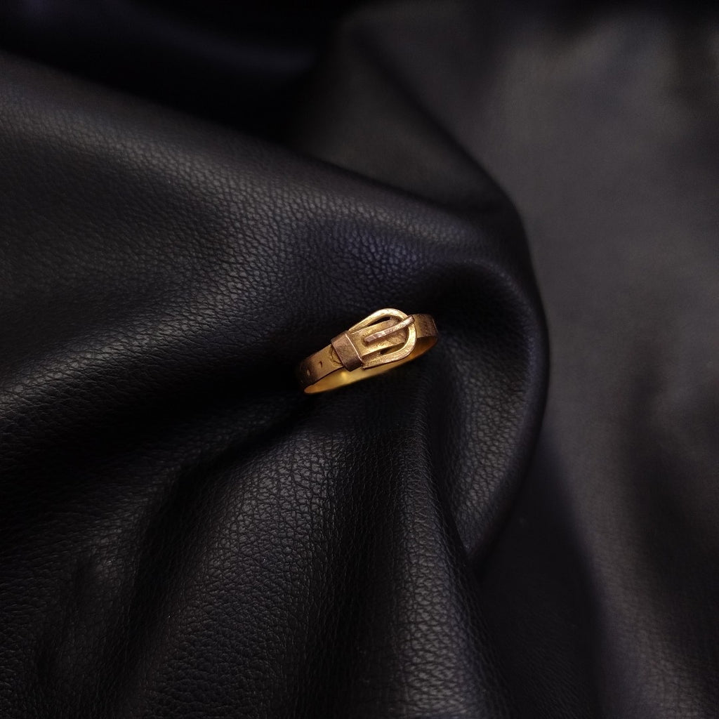 ANILLO ORO 10 K 1,00 GRMS (SEMINUEVO)