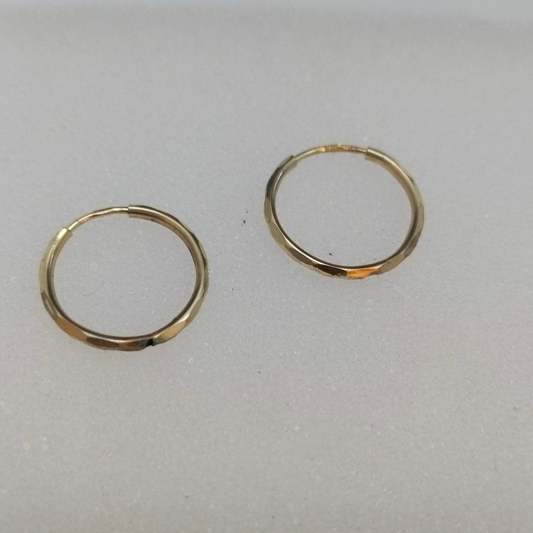 ARRACADAS PAR ORO 14 K 0.6 GRMS (SEMINUEVO)