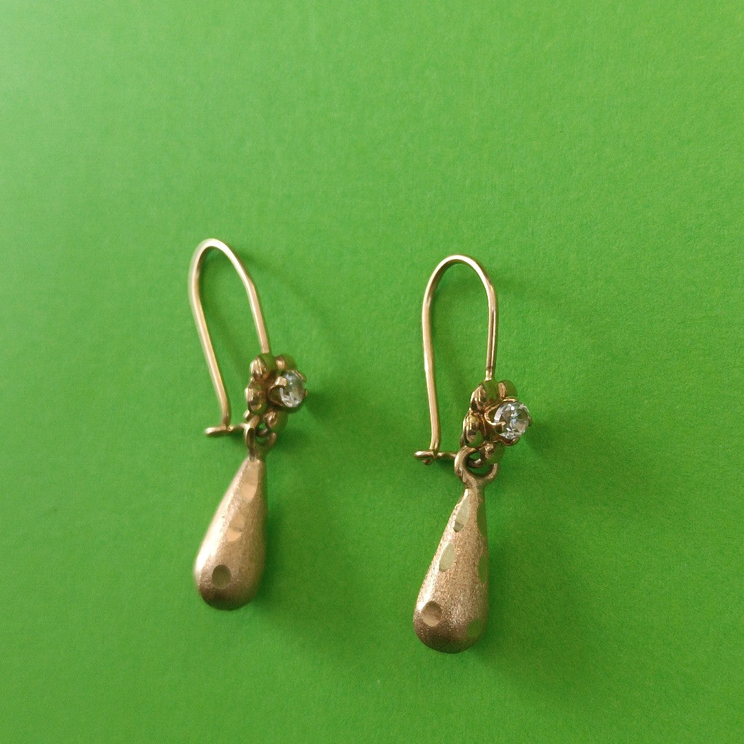 ARETES PAR ORO 14 K 1,40 GRMS (SEMINUEVO)