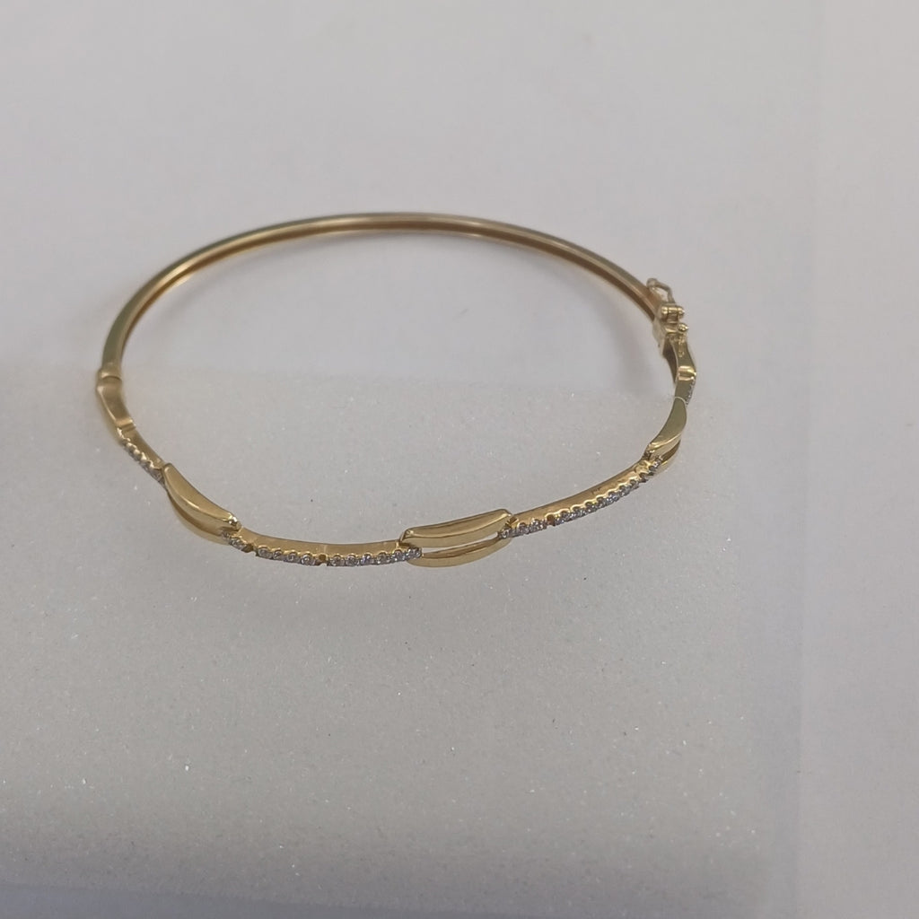 PULSERA RIGIDA ORO 14 K 5.4 GRMS (SEMINUEVO)