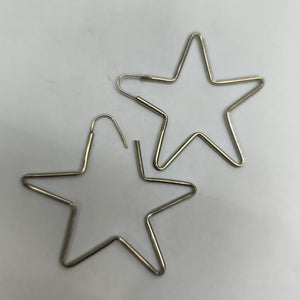 ARETES PAR PLATA 5.7 GRMS (SEMINUEVO)