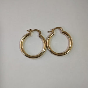 ARETES TEJIDO ARRACADAS LISAS HUECAS 14K 2.1 GR (NUEVO)