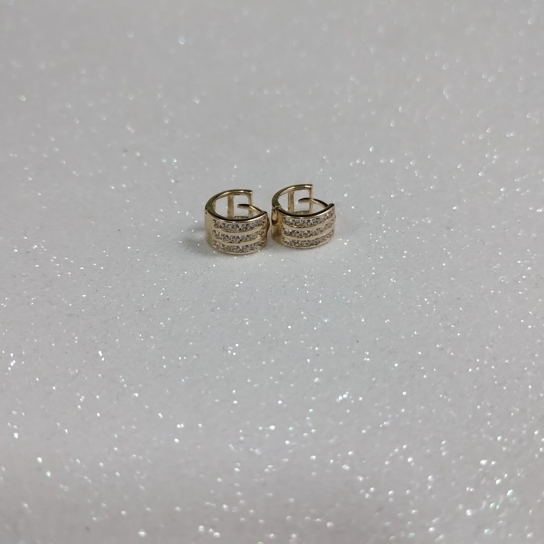 ARETES HUGGIES C CIRCONIA 14K 2.1 GR (NUEVO)