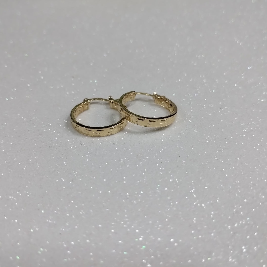 ARETES TEJIDO ARRACADAS TIPO GRECAS 14K 2.1 GR (NUEVO)