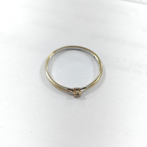 SOLITARIO ORO, ORO BLANCO 14 K 0.9 GRMS (SEMINUEVO)