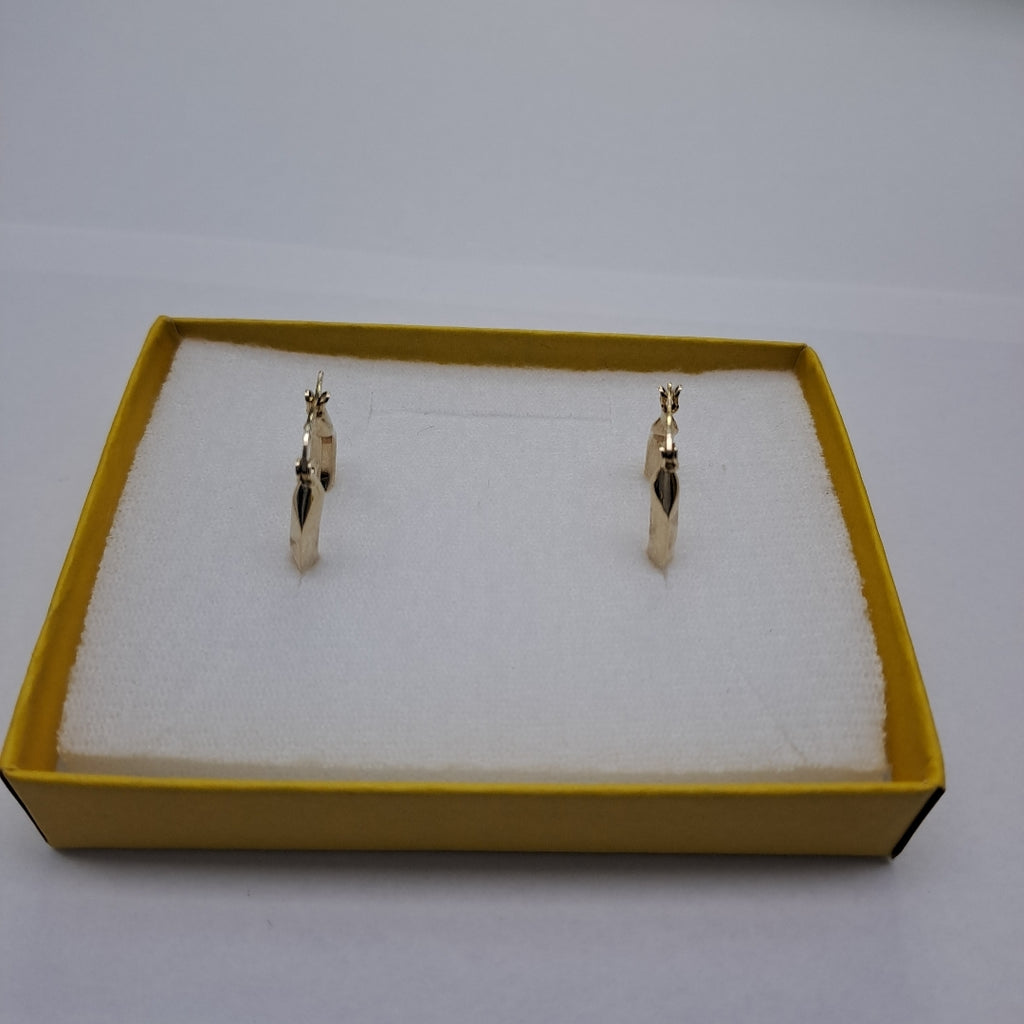 ARETES TEJIDO ARRACADAS FACETADAS 14K 1.7 GR (NUEVO)