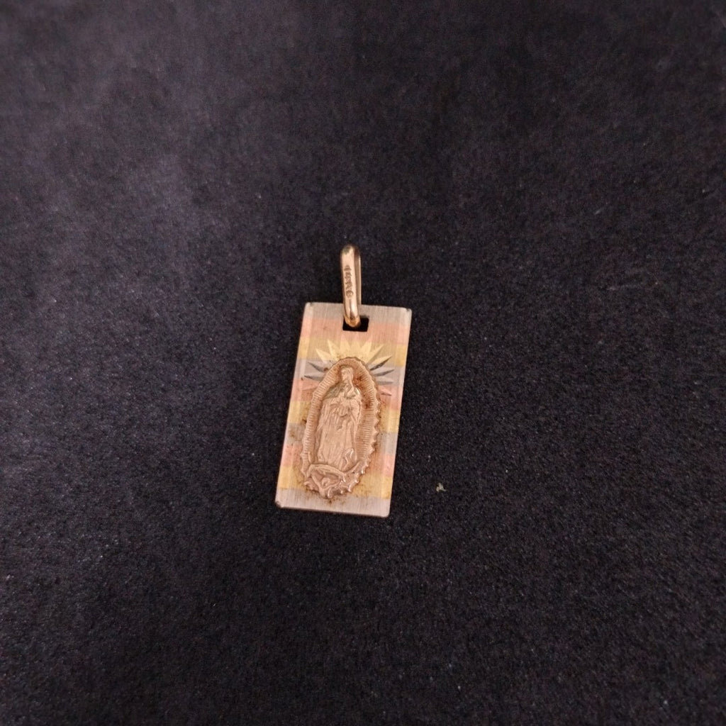 DIJE ORO 14 K 1.8 GRMS (SEMINUEVO)