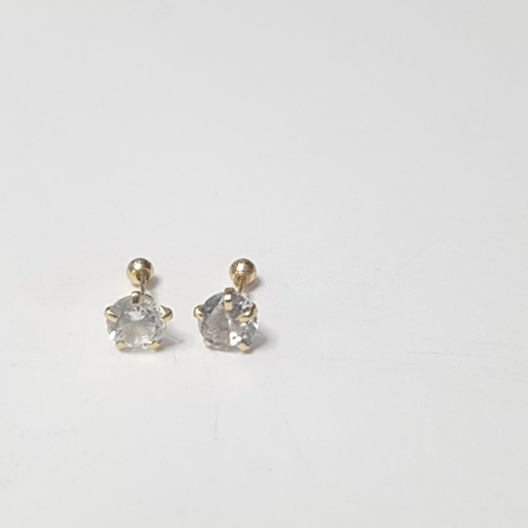 BROQUELES PAR ORO 14 K 0.5 GRMS (SEMINUEVO)