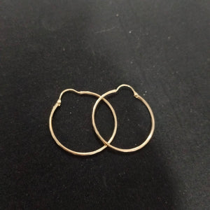 ARRACADAS PAR ORO 14 K 1.6 GRMS (SEMINUEVO)