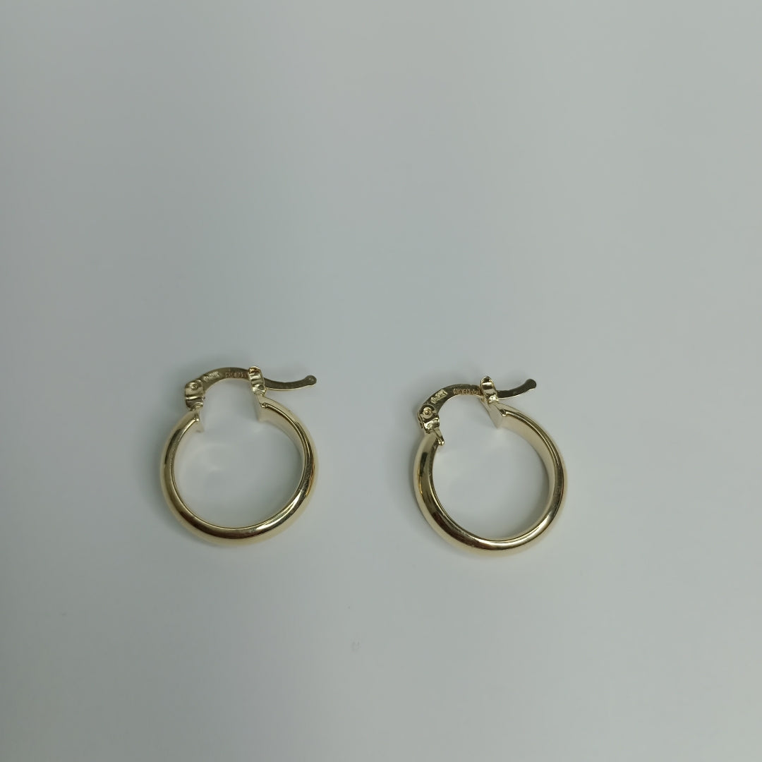 ARETES ARRACADA LISA 14K 1.8 GR (NUEVO)