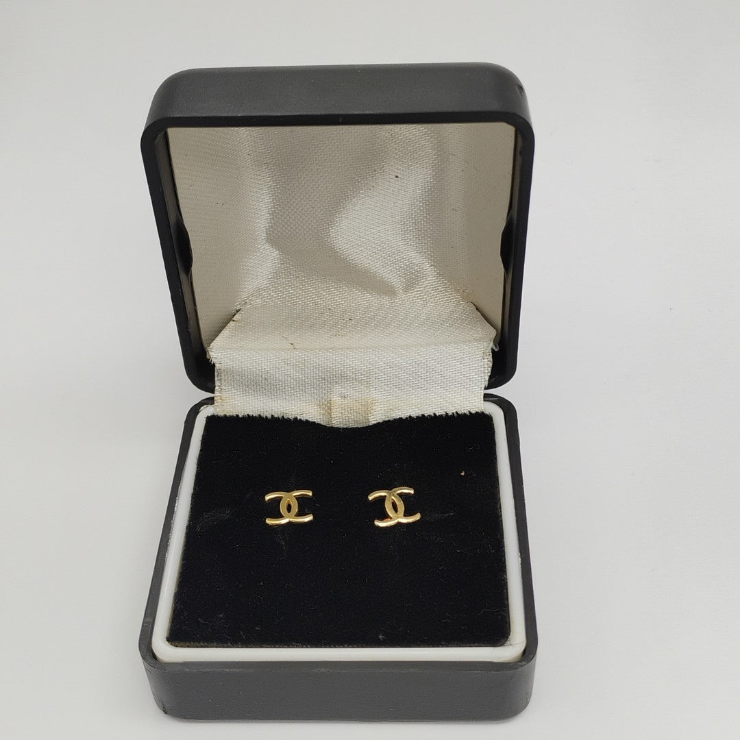 BROQUELES PAR ORO 14 K 0.6 GRMS (SEMINUEVO)