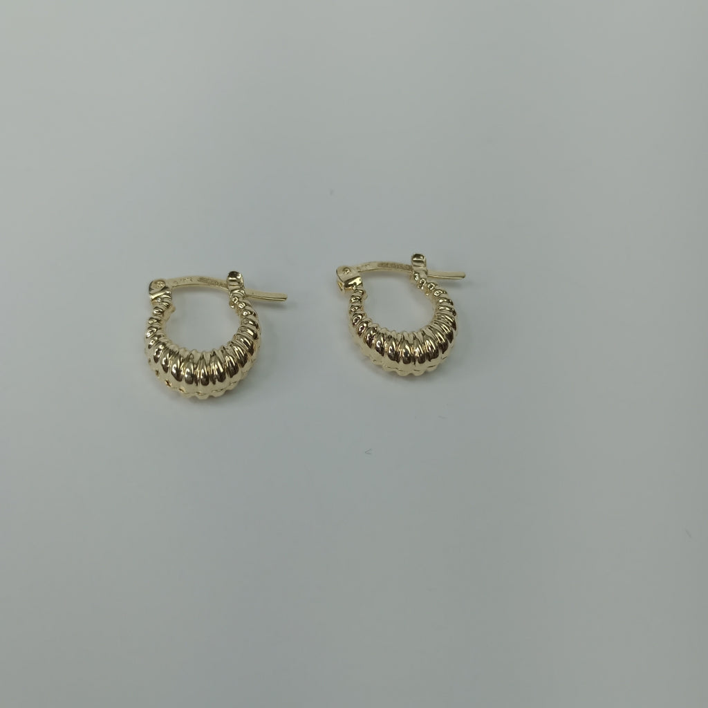 ARETES ARRACADA ESTRIADAS 14K 1.1 GR (NUEVO)