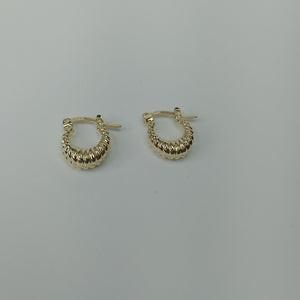 ARETES ARRACADA ESTRIADAS 14K 1.1 GR (NUEVO)
