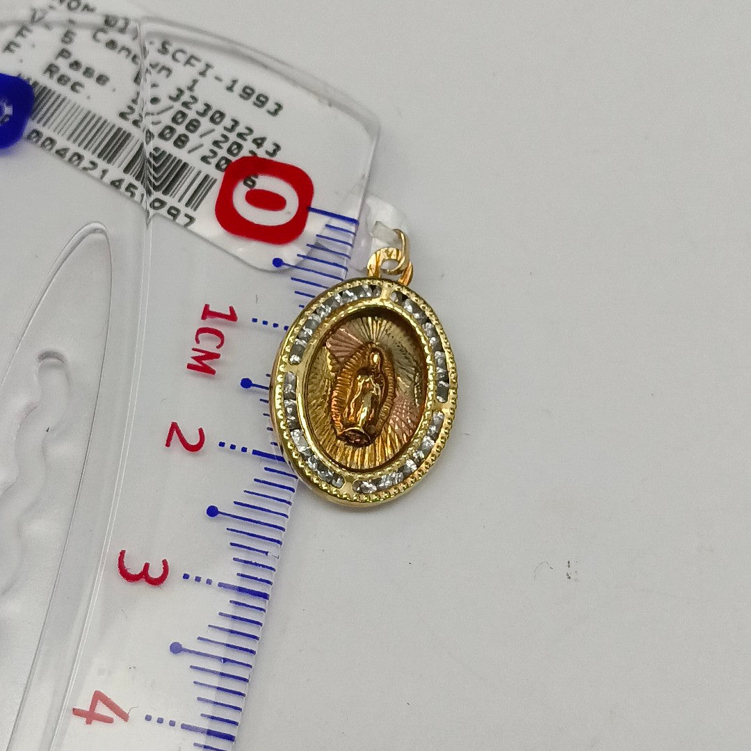 MEDALLA RELIGIOSA ORO 8 K 1.2 GRMS (SEMINUEVO)