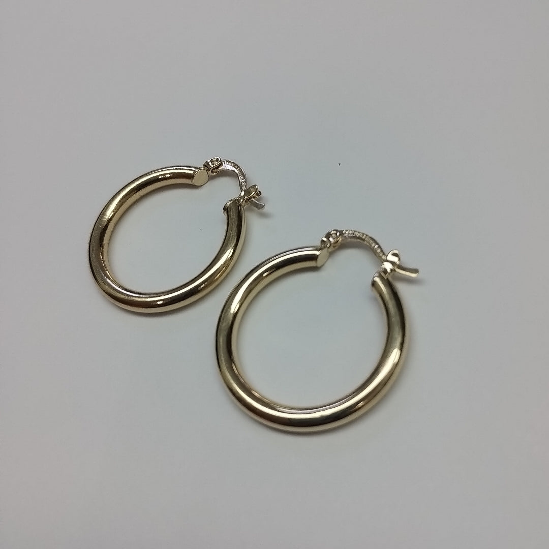 ARETES TEJIDO ARRACADAS LISAS HUECAS 14K 2.1 GR (NUEVO)