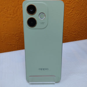 CELULAR OPPO A5 PRO CPH2711 (2025) 256 GB 8 GB RAM (SEMINUEVO)