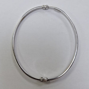 PULSERA RIGIDA ORO, ORO BLANCO 10 K 3 GRMS (SEMINUEVO)