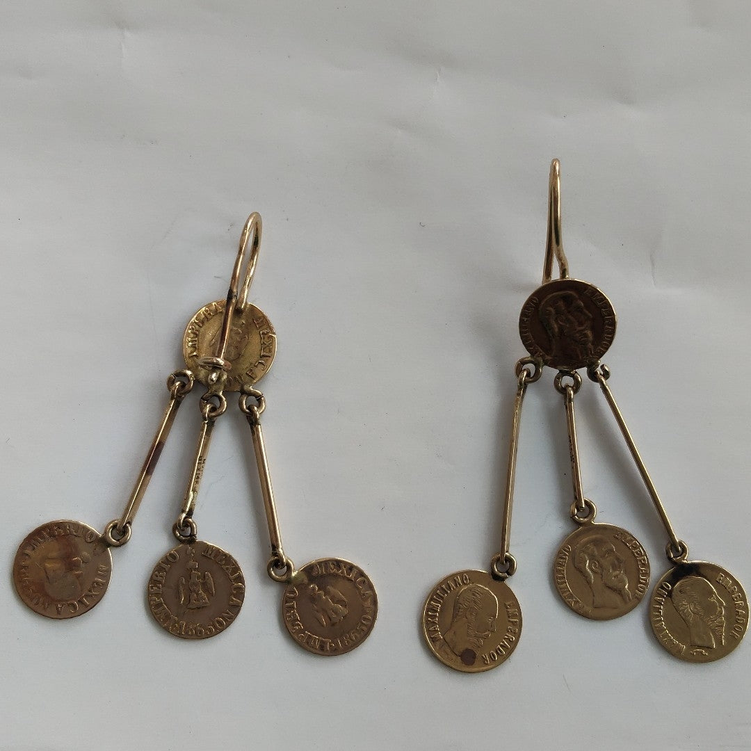 K1 5.2 GRMS 12 K IDENTIFICACIÓN ARETES PAR MATERIALES ORO CANTIDAD DE PI (SEMINUEVO)