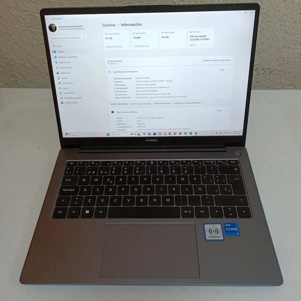 LAPTOP HUAWEI MATEBOOK D14 MDF-X (2024) 512 GB SSD 16 GB RAM (SEMINUEVO)