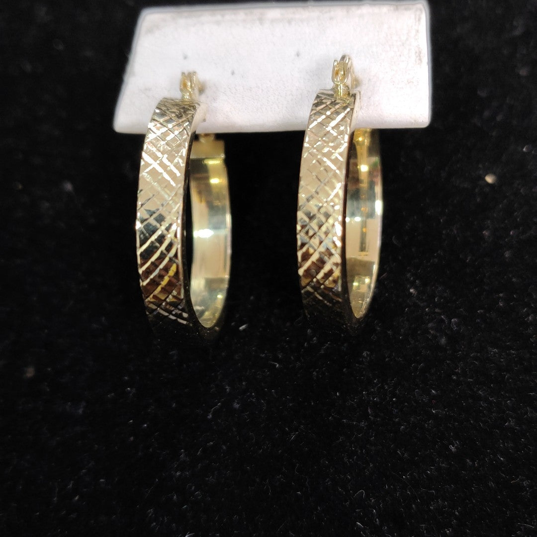 ARETES TEJIDO ARRACADAS FACETADAS 14K 2.9 GR (NUEVO)
