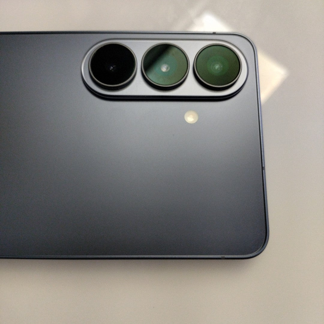 CELULAR SAMSUNG GALAXY S26 SM-S942B (2026) 256 GB 12 GB RAM (SEMINUEVO)