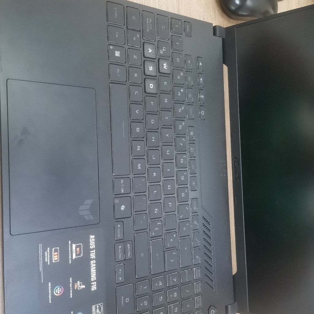 LAPTOP ASUS TUF GAMING F16 FX607VJ-RL023W (2025) 1 TB SSD 16 GB RAM (SEMINUEVO)