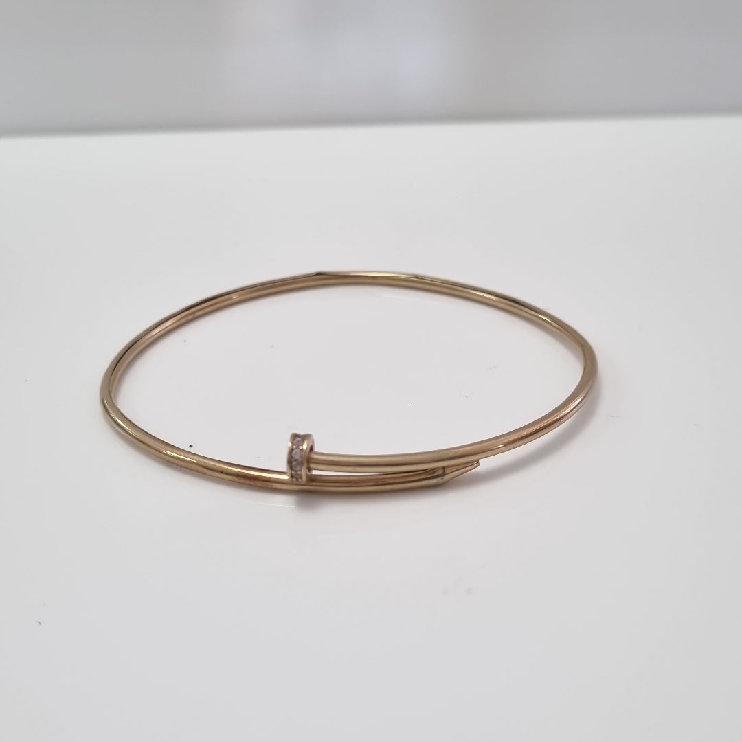 PULSERA RIGIDA ORO 10 K 2.6 GRMS (SEMINUEVO)