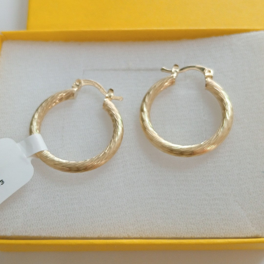 ARETES TEJIDO ARRACADAS ASTRIADAS 14K 2.8 GR (NUEVO)