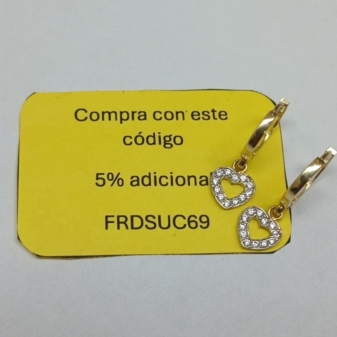 ARETES HUGGIES CON DIJE CORAZON Y CIRCONIAS 14K 2 GR (NUEVO)