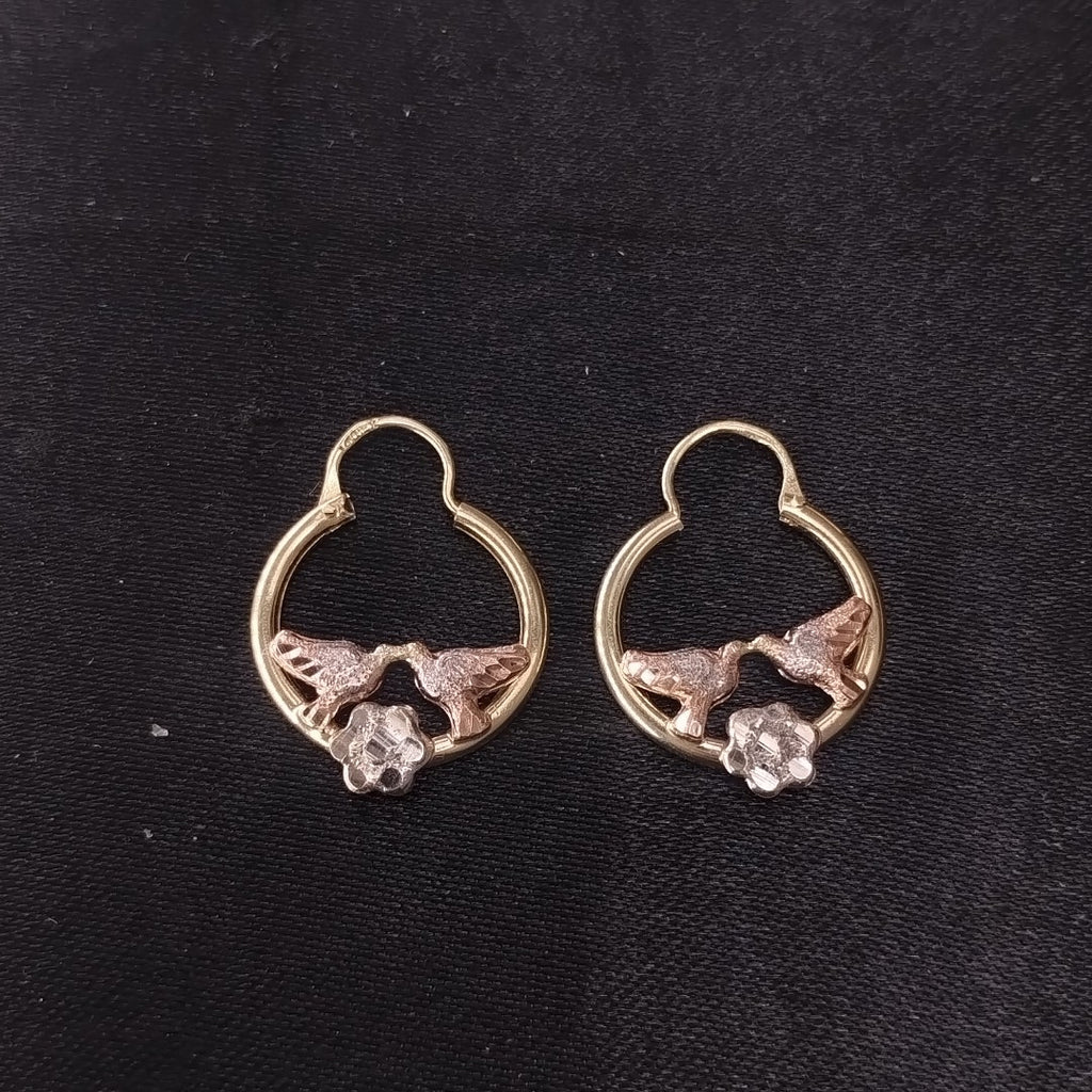 ARETES PAR ORO 14 K 1.8 GRMS (SEMINUEVO)