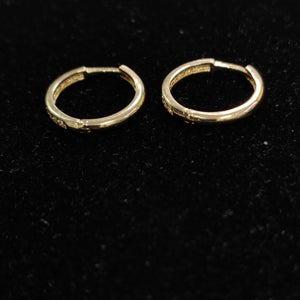 ARETES HUGGIES C CIRCONIA 14K 1.8 GR (NUEVO)