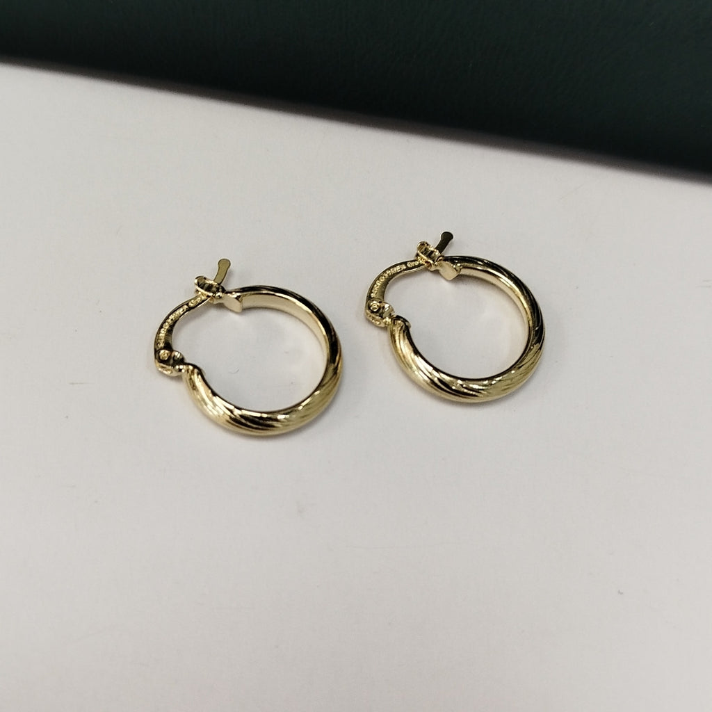 ARETES ARRACADA ASTRIADA 14K 1.7 GR (NUEVO)