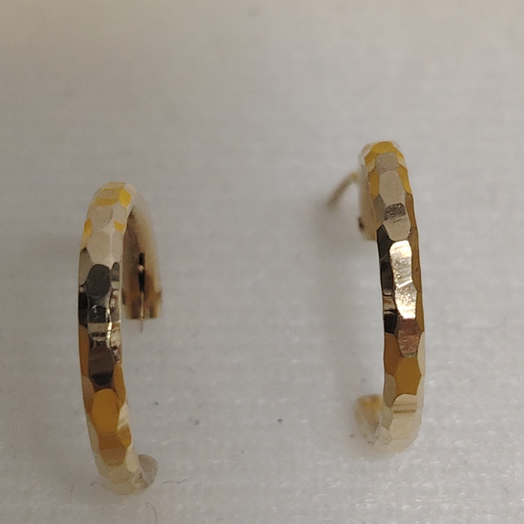 ARRACADAS PAR ORO 10 K 0,60 GRMS (SEMINUEVO)