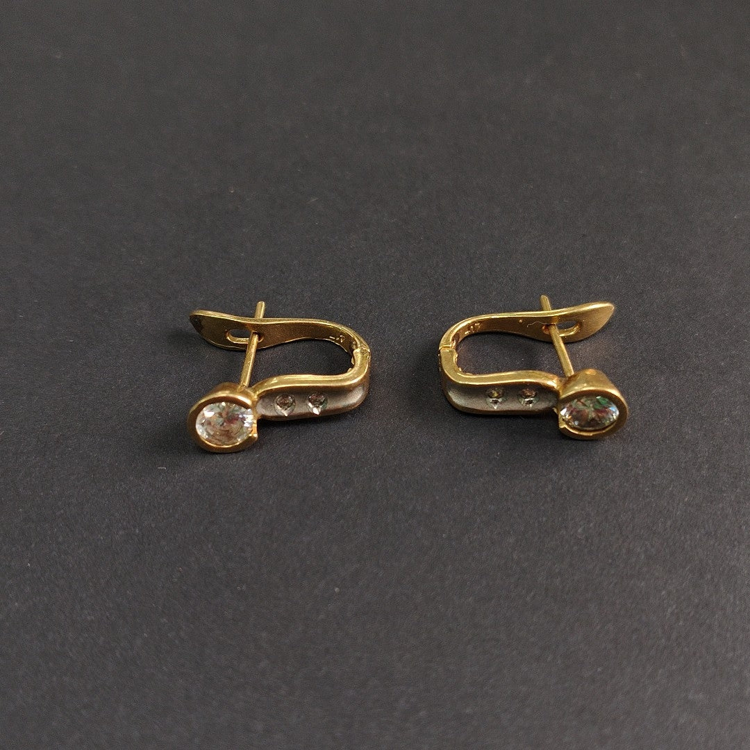 ARETES PAR ORO 10 K 4.2 GRMS (SEMINUEVO)