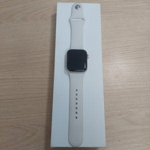 SMARTWATCH APPLE SE 2 ALUMINIO A2722 40 MM GPS (SEMINUEVO)