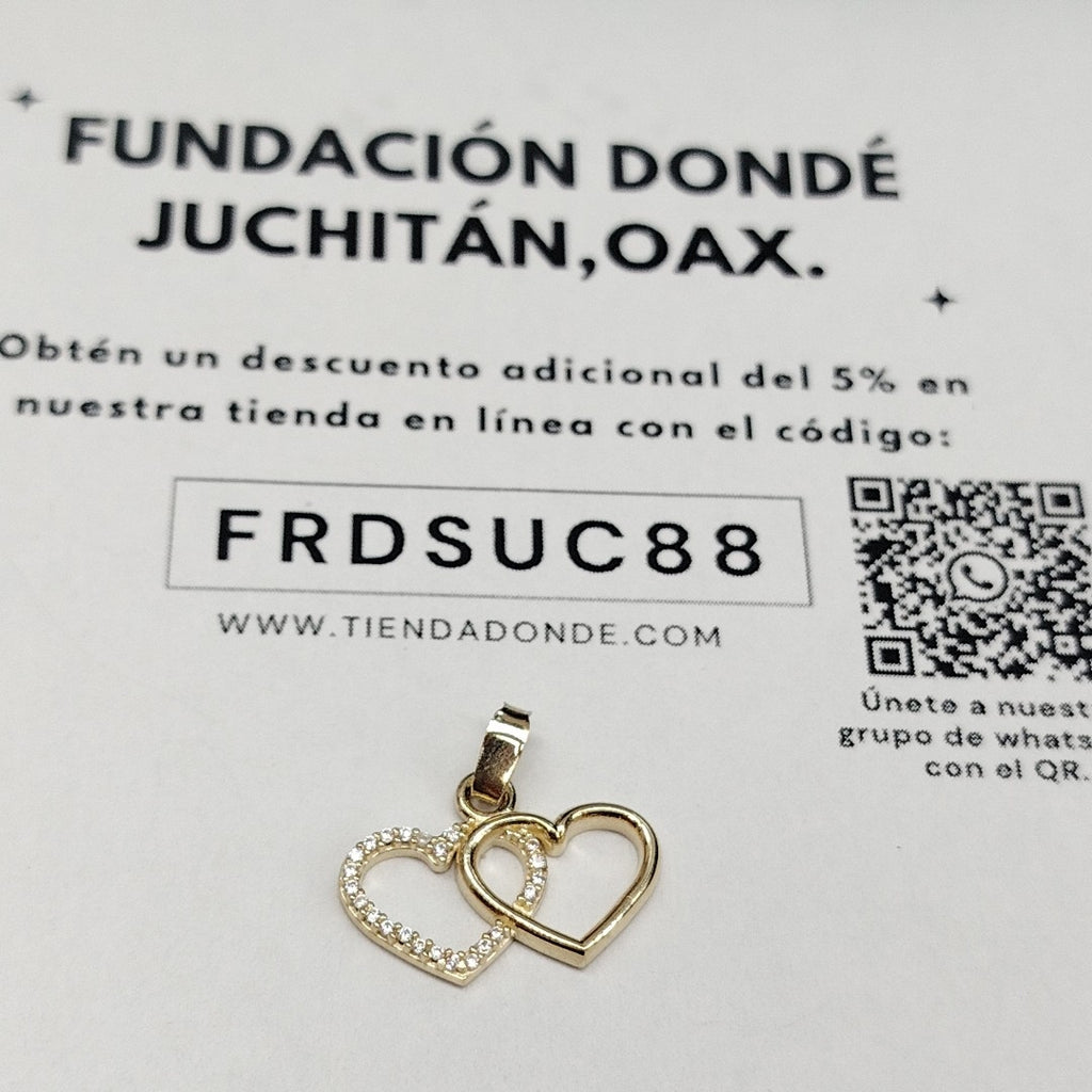 DIJE TEJIDO DOS CORAZONES CON CIRCONIAS 14K 1.4 GR (NUEVO)