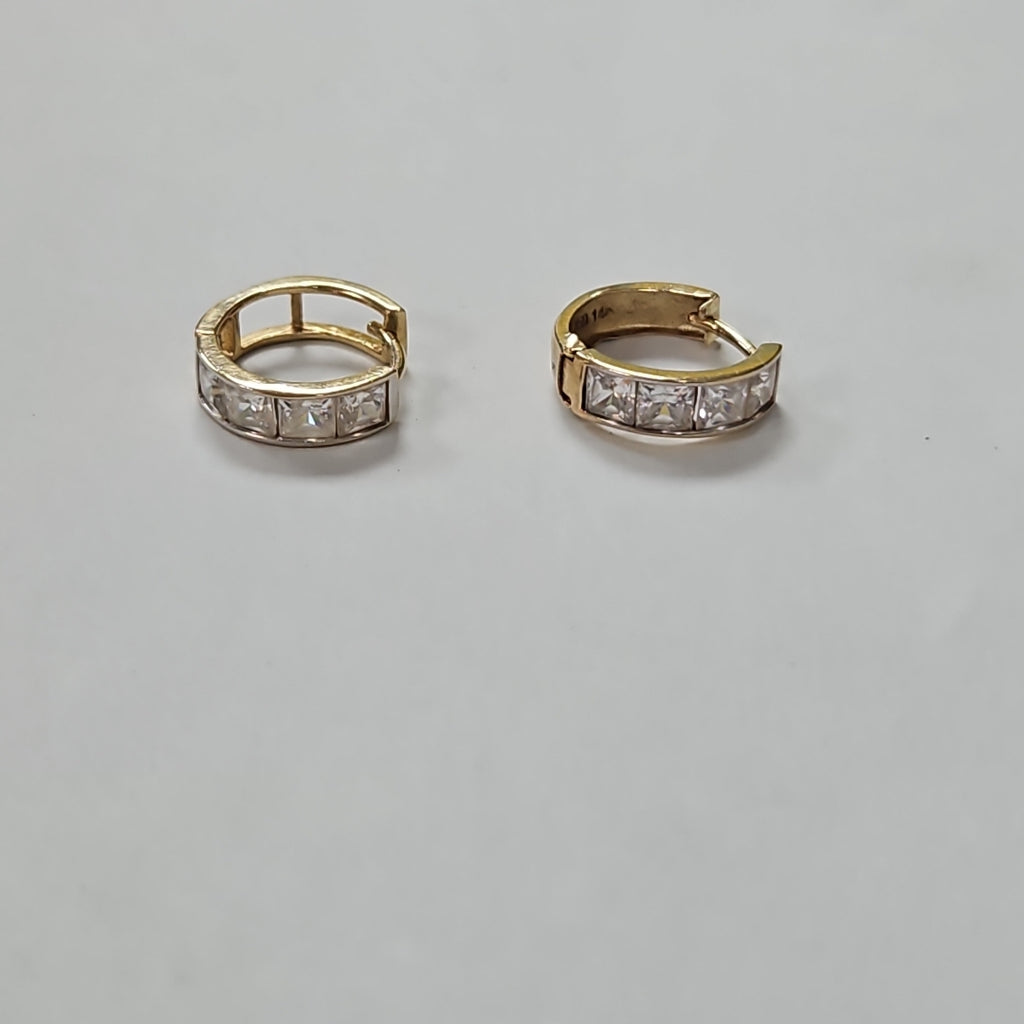 ARRACADAS PAR ORO 14 K 1,60 GRMS (SEMINUEVO)