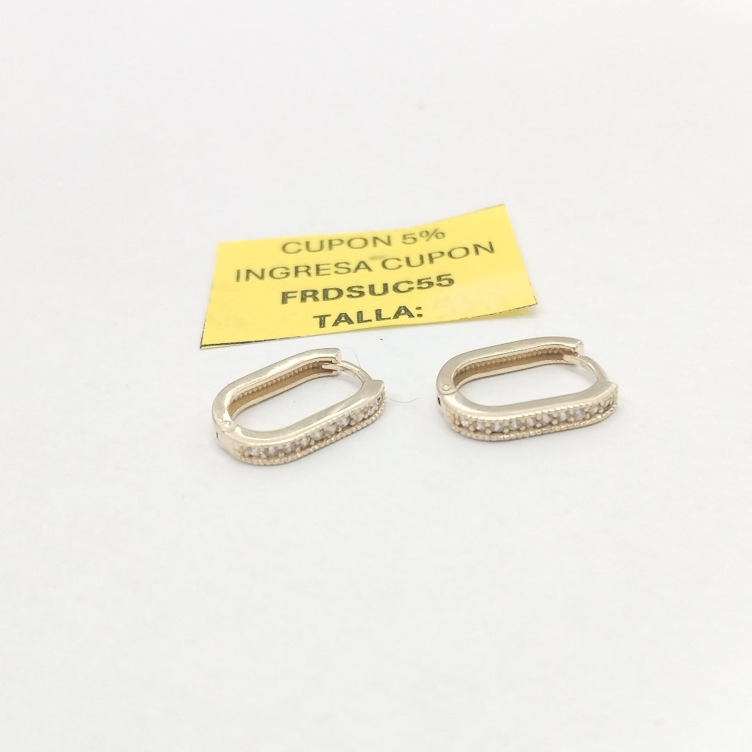 ARETES HUGGIES OVALADA C CIRCONIAS 14K 2.3 GR (NUEVO)