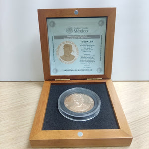 MEDALLA CONMEMORATIVA ORO 21 K 41.8 GRMS (SEMINUEVO)