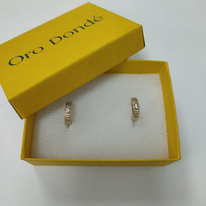 ARETES ARRACADAS C CIRCONIAS 10K 2.7 GR (NUEVO)