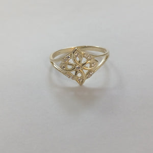 ANILLOS ANILLITO FIG NUDO DE BRUJA CON CIRCONIAS 10K TALLA 8 1.8 GR (NUEVO)