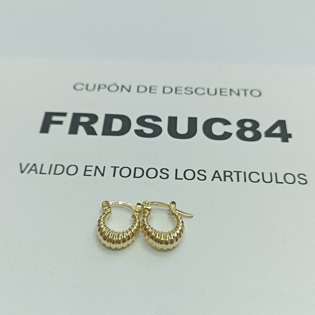 ARETES ARRACADA ESTRIADAS 14K 1.1 GR (NUEVO)
