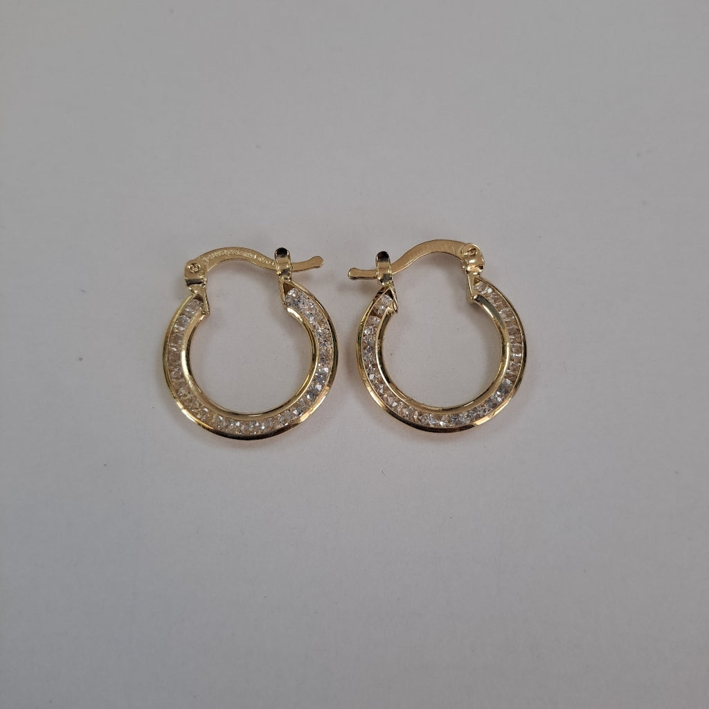ARETES ARRACADAS CON CIRCONIAS 14K 2.4 GR (NUEVO)